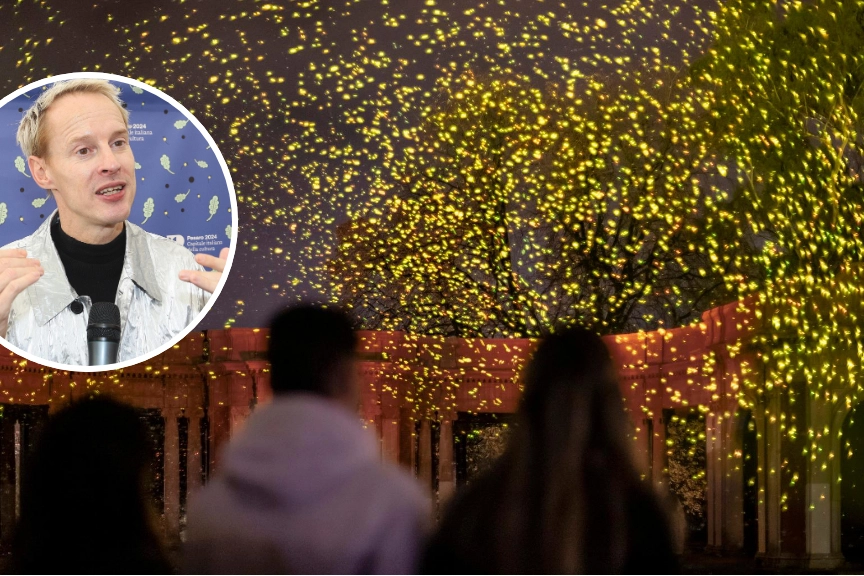 Spark, il magico evento con migliaia di lucciole artificiali per la prima volta in Italia: a Pesaro. Nel tondo l'artista olandese Daan Roosegaarde, alla presentazione