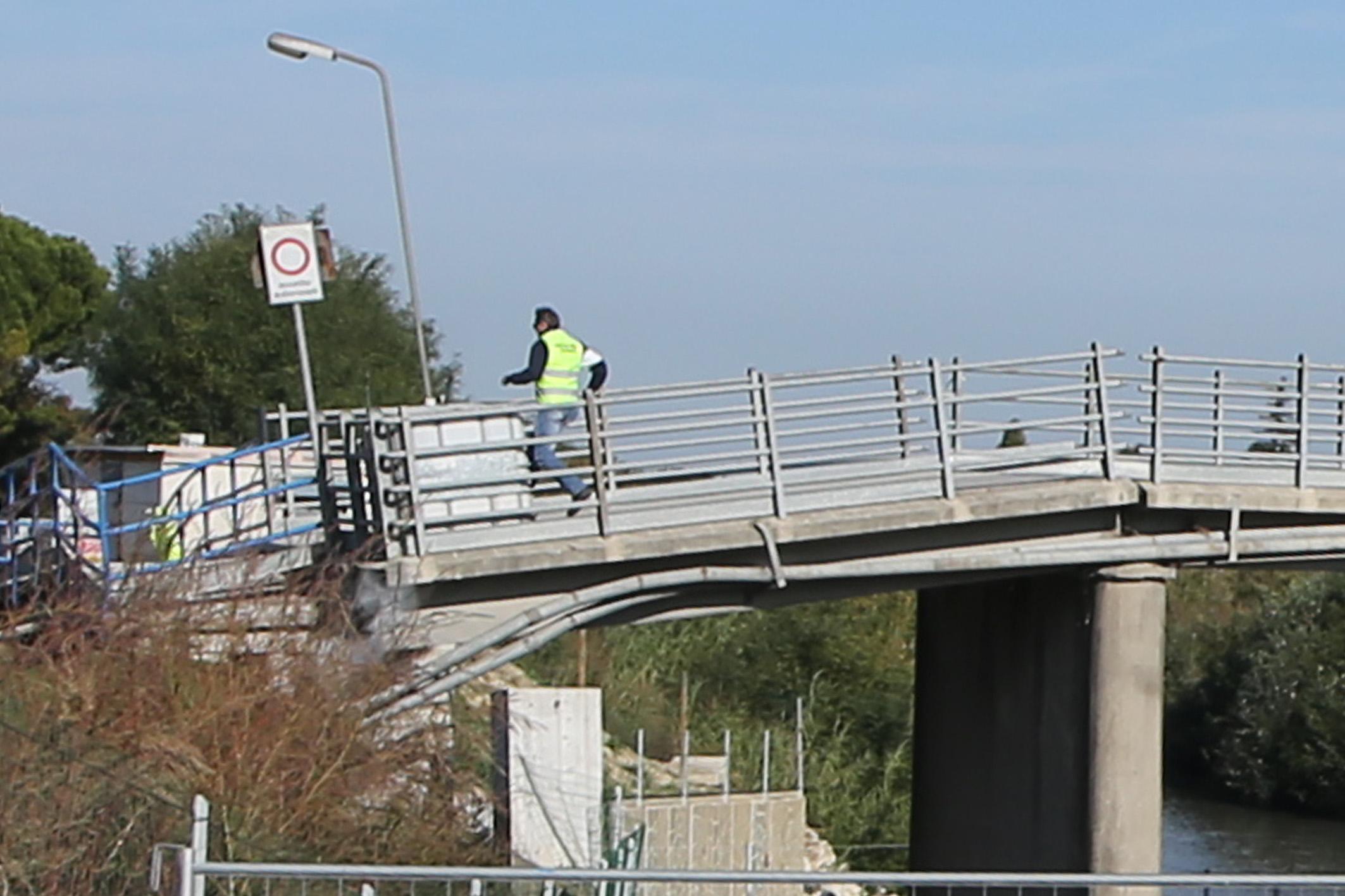 Tecnico morto nel crollo alla diga a Ravenna: “Richiami ignorati, fu imprudente” Tecnico morto nel crollo alla diga a Ravenna: “Richiami ignorati, fu imprudente”
