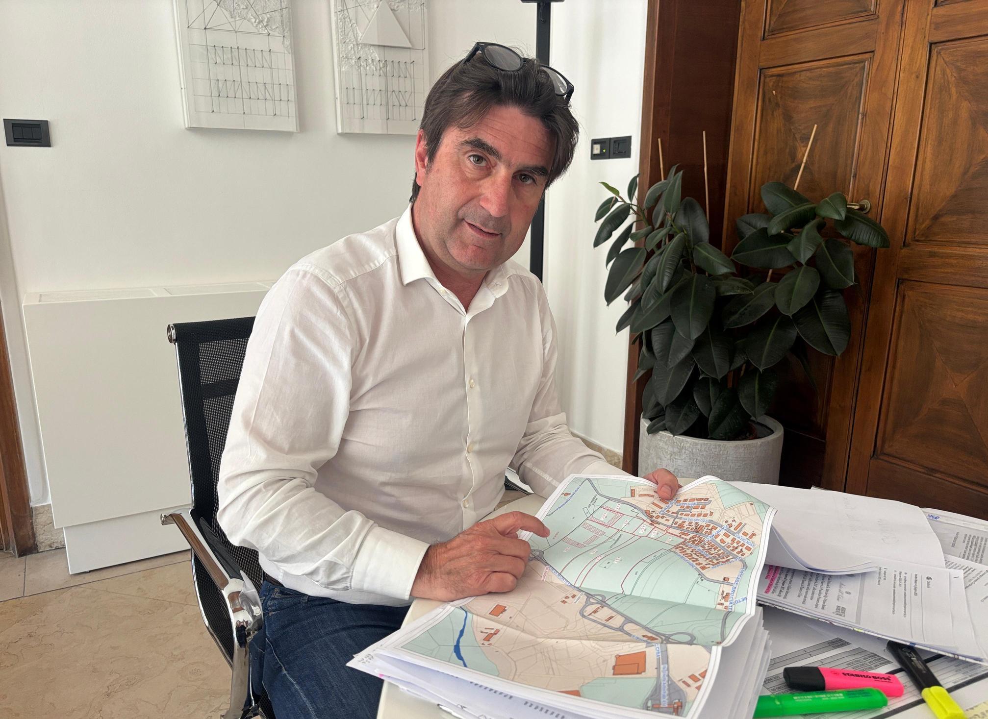  no alla questura in campagna biancani boccia l idea case bruciate voglio che resti dentro la città 