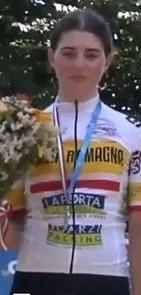 giro d italia yates trionfa aleotti e covili chiudono in gruppo