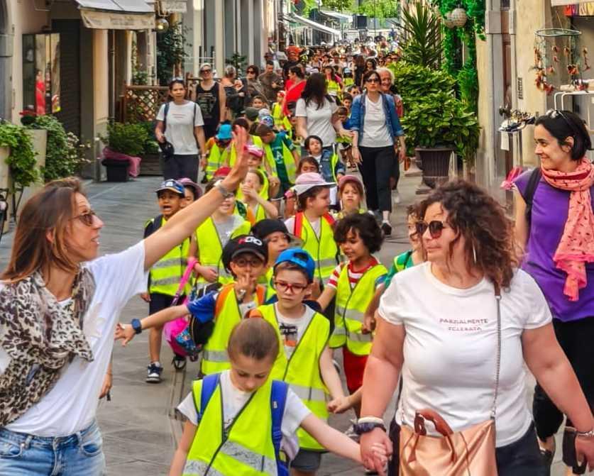 Promossi e patentati i ’BimbiApiedi’ di Bagno Promossi e patentati i ’BimbiApiedi’ di Bagno
