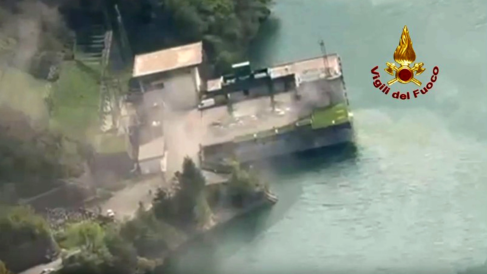 Esplosione a Suviana: una foto dall'alto dei Vigili del Fuoco