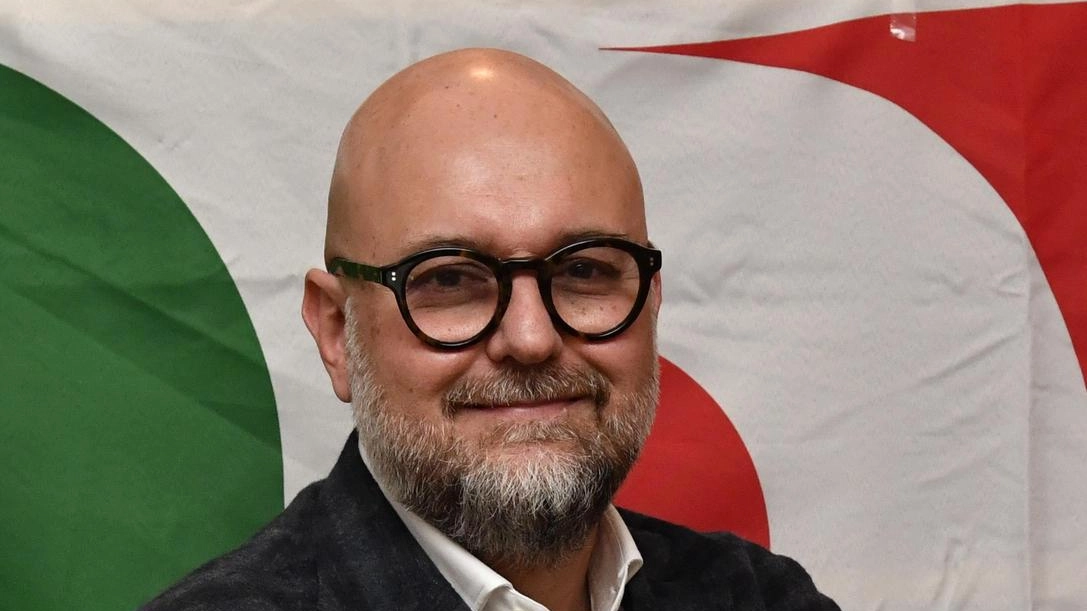 Il candidato del centrosinistra Massimo Mezzetti si dimette da Presidente di Fondazione AGO. Annuncia un tour nei quartieri di Modena per raccogliere idee e proposte dalla base.