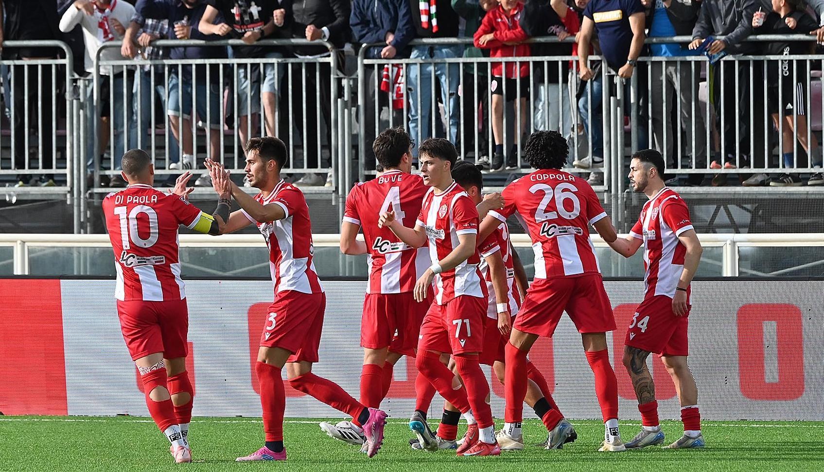 Vis Pesaro: il campionato delle conferme e le sfide del girone B Vis Pesaro: il campionato delle conferme e le sfide del girone B
