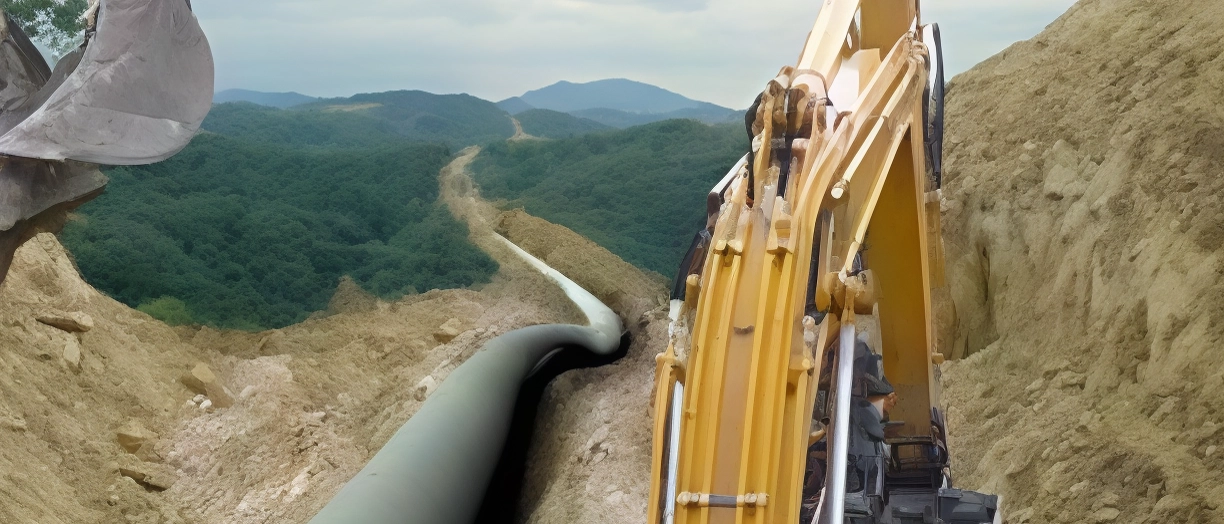 Snam avvia cantieri per gasdotti da Sulmona a Minerbio. Opere in Toscana ed Emilia Romagna, con attenzione a sicurezza sismica e impatto ambientale.
