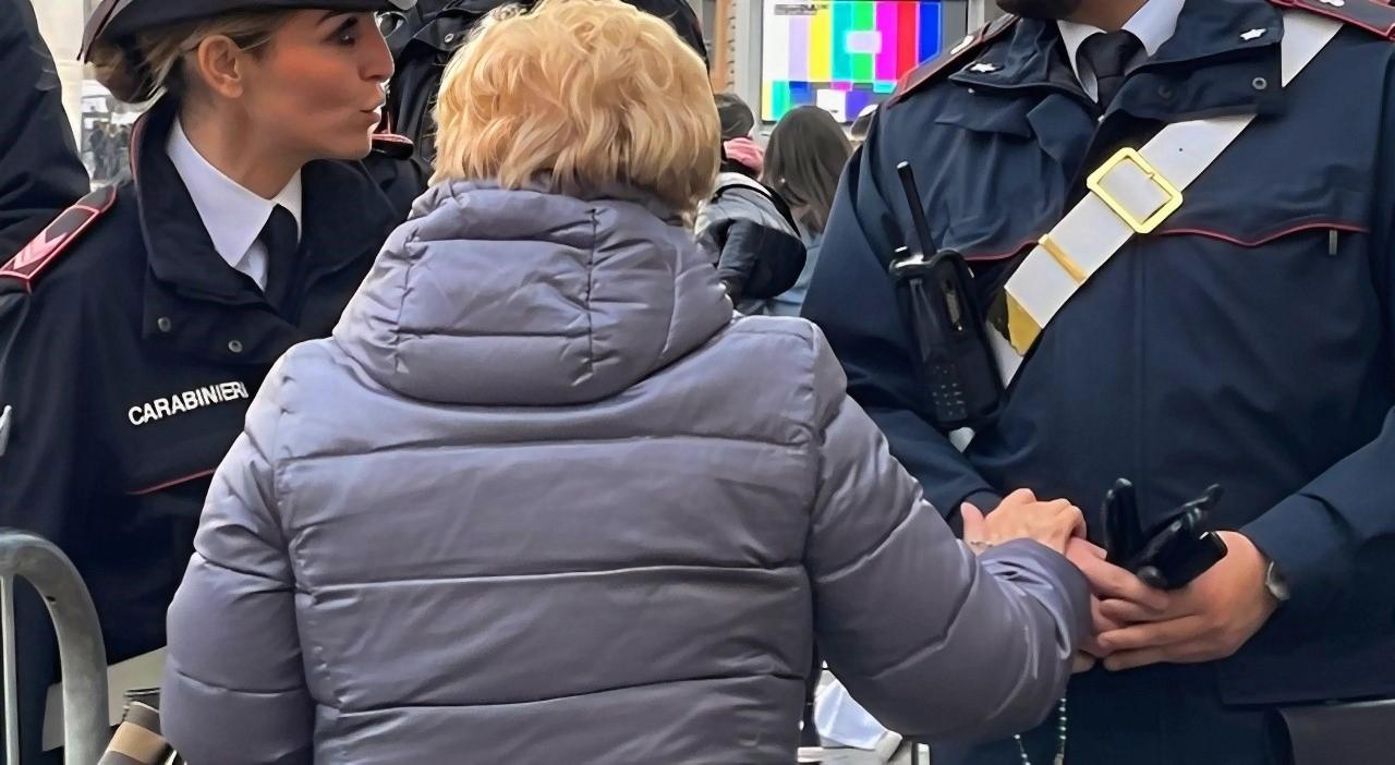 raggiri agli anziani contanti e oro per 15mila euro condannati i truffatori senza cuore da Ilrestodelcarlino.it raggiri agli anziani contanti e oro per 15mila euro condannati i truffatori senza cuore