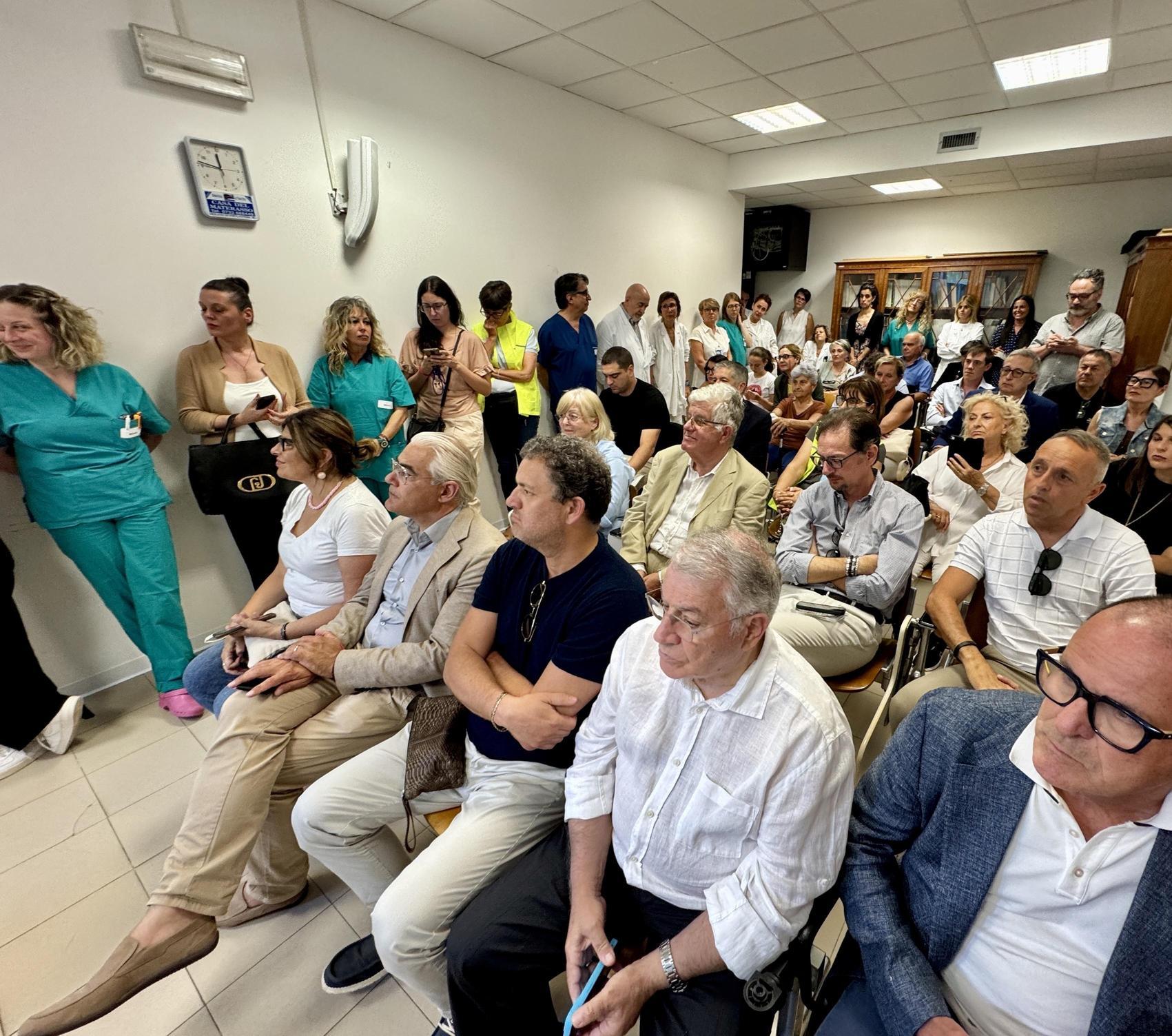 macchinari e arredi in dono all8217oncologia