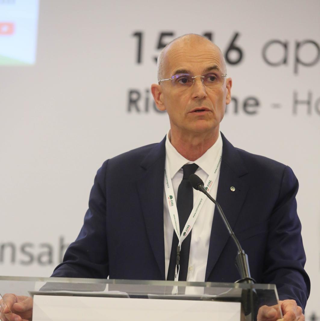 "C’è un impoverimento del ceto medio" "C’è un impoverimento del ceto medio"