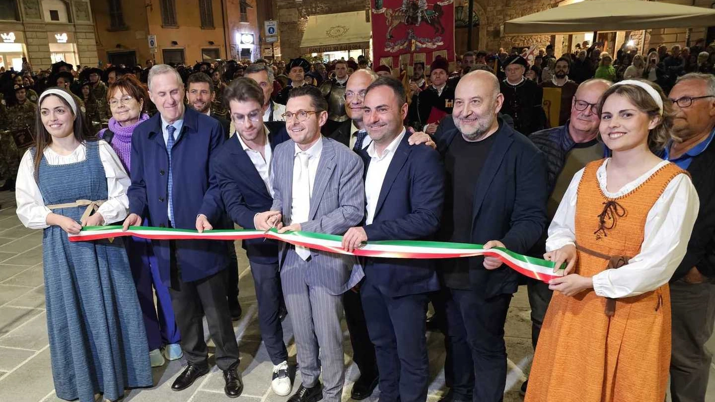 Festa per la riapertura di Corso Trento e Trieste: taglio del nastro con il sindaco Marco Fioravanti