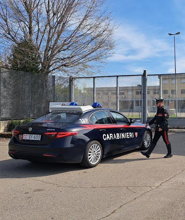 spacc242 il naso al figlio della sua compagna arrestato un 46enne