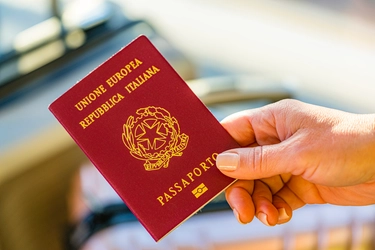 Passaporto urgente: come averlo a Bologna, la nuova procedura