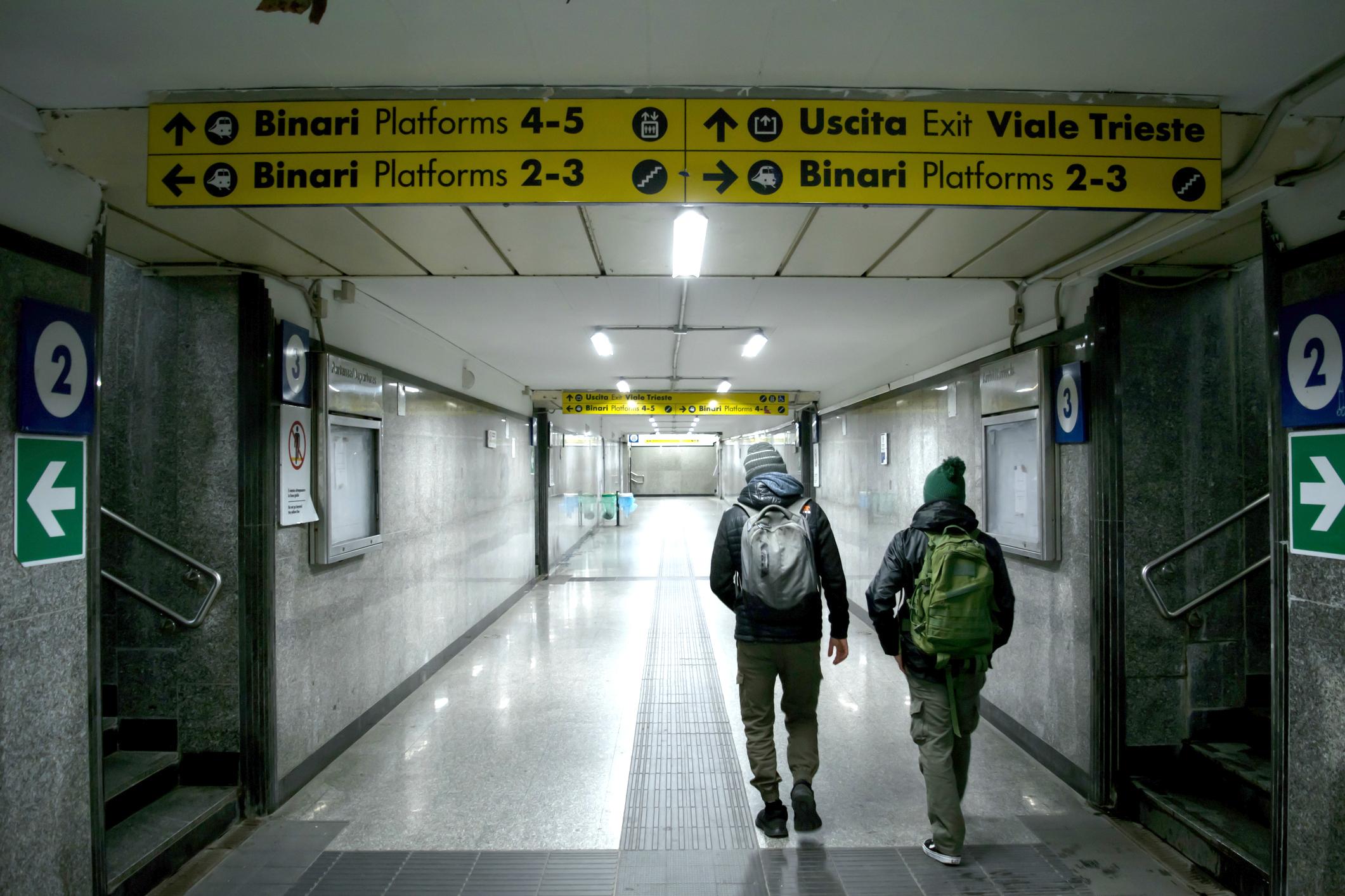 «Bologna, davanti all’Autostazione c’è un corridoio di illegalità pura». «Bologna, davanti all’Autostazione c’è un corridoio di illegalità pura».