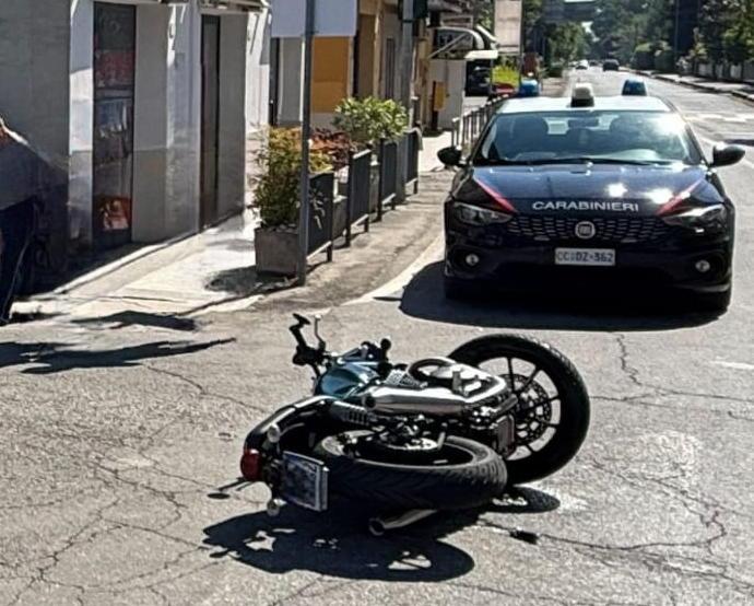 Campegine, centauro ferito nello scontro con auto Campegine, centauro ferito nello scontro con auto