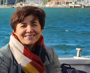 Diana Sorini morta, rose a scuola per lei: “Ci mancherai”
