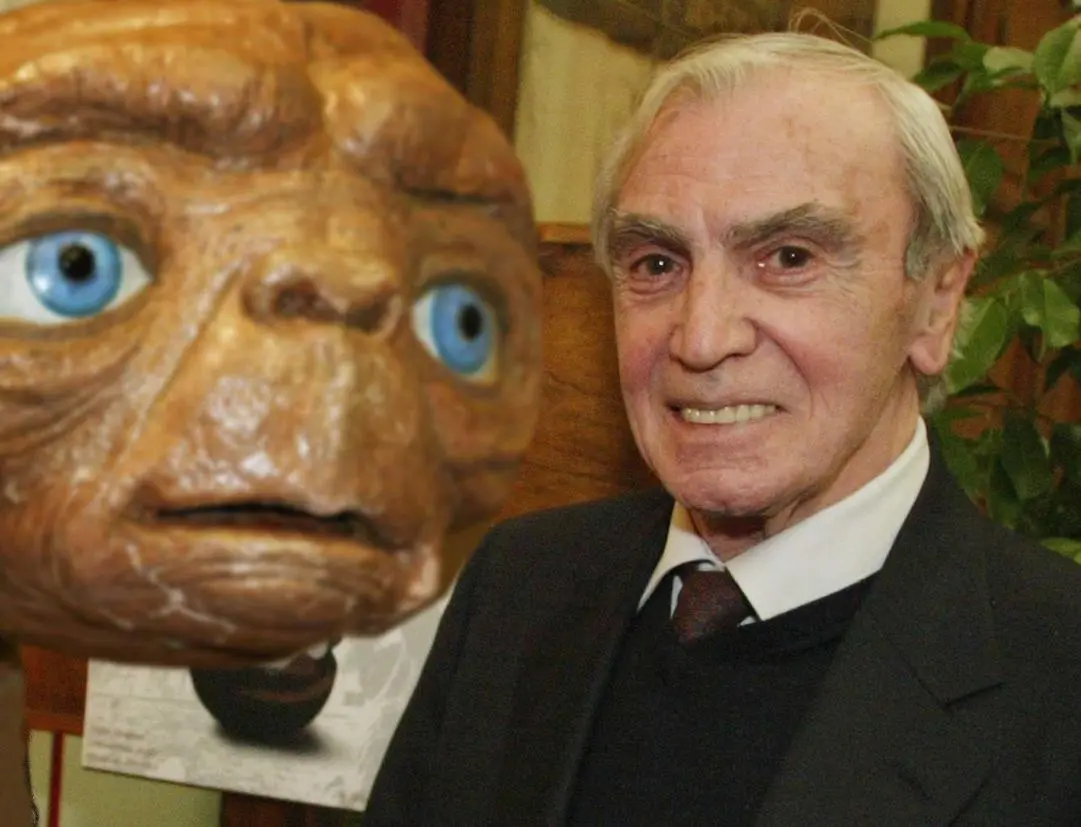 Brilla la stella di Carlo Rambaldi. Il papà di ET sulla ’Walk of fame’