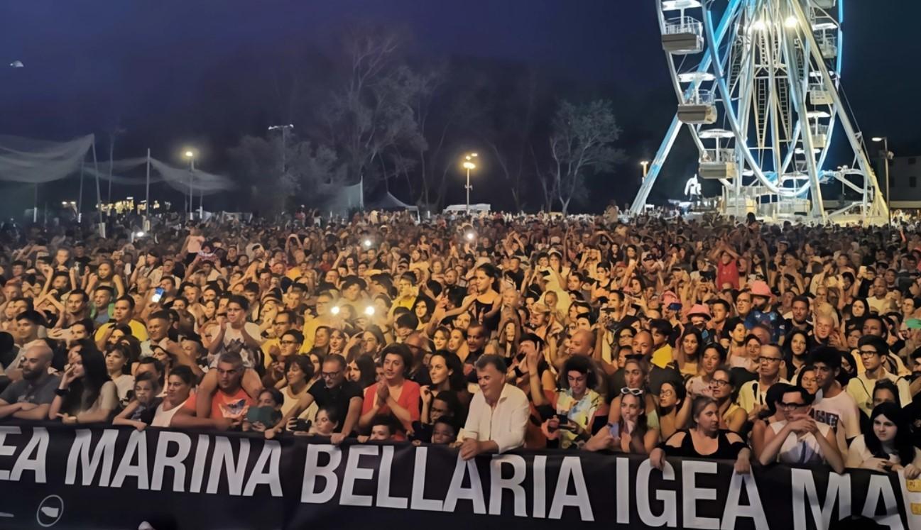 "Notte rosa: evento giusto, periodo sbagliato" "Notte rosa: evento giusto, periodo sbagliato"