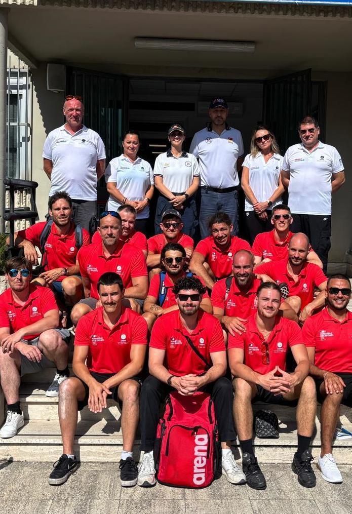 Gli istruttori francesi a lezione dal Centro Nuoto Macerata Gli istruttori francesi a lezione dal Centro Nuoto Macerata