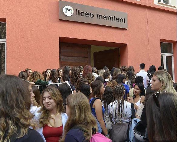 lezione sul referendum bufera sulla prof segnalata all8217ufficio scolastico