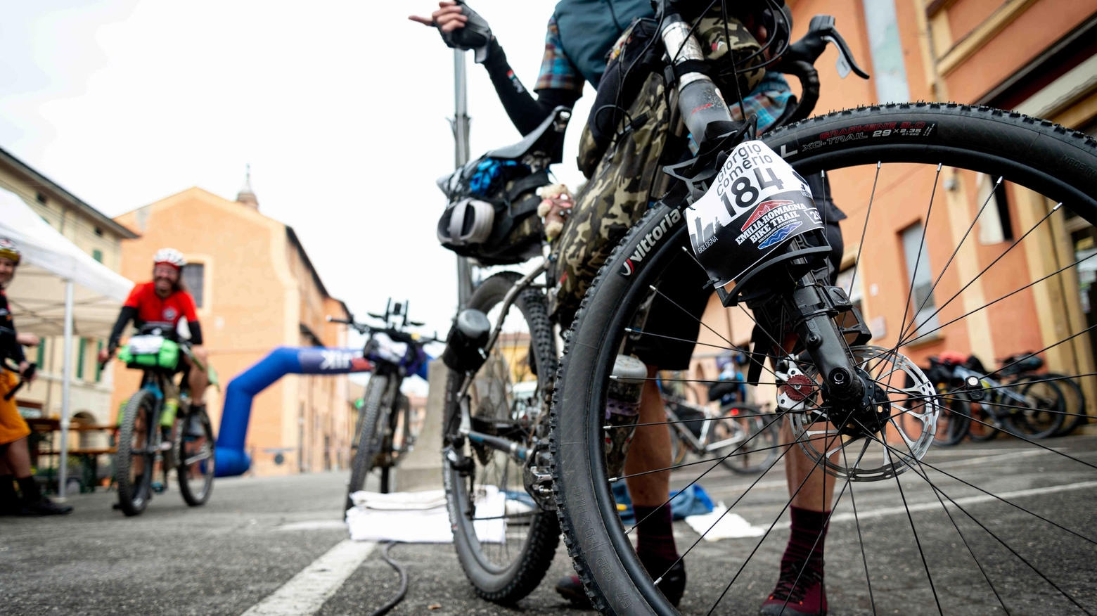 L'Emilia Romagna Bike Trail 2024 ha inizio giovedì 25 aprile dalle 8 al Centro Turistico Città di Bologna
