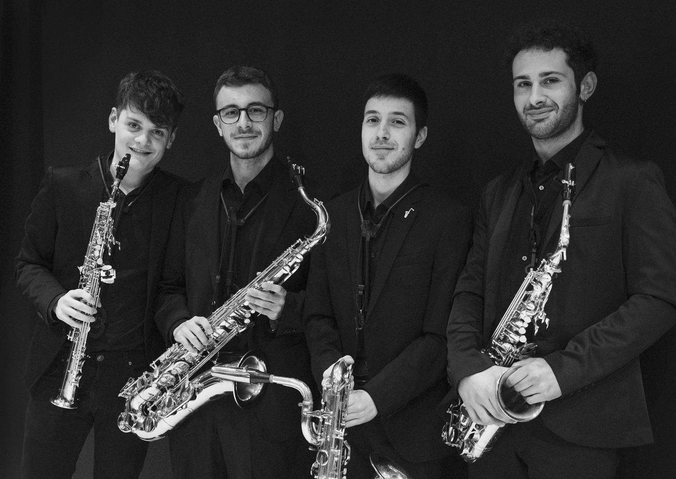 Il Newtime Sax Quartet nel cortile di Palazzo Pio Il Newtime Sax Quartet nel cortile di Palazzo Pio