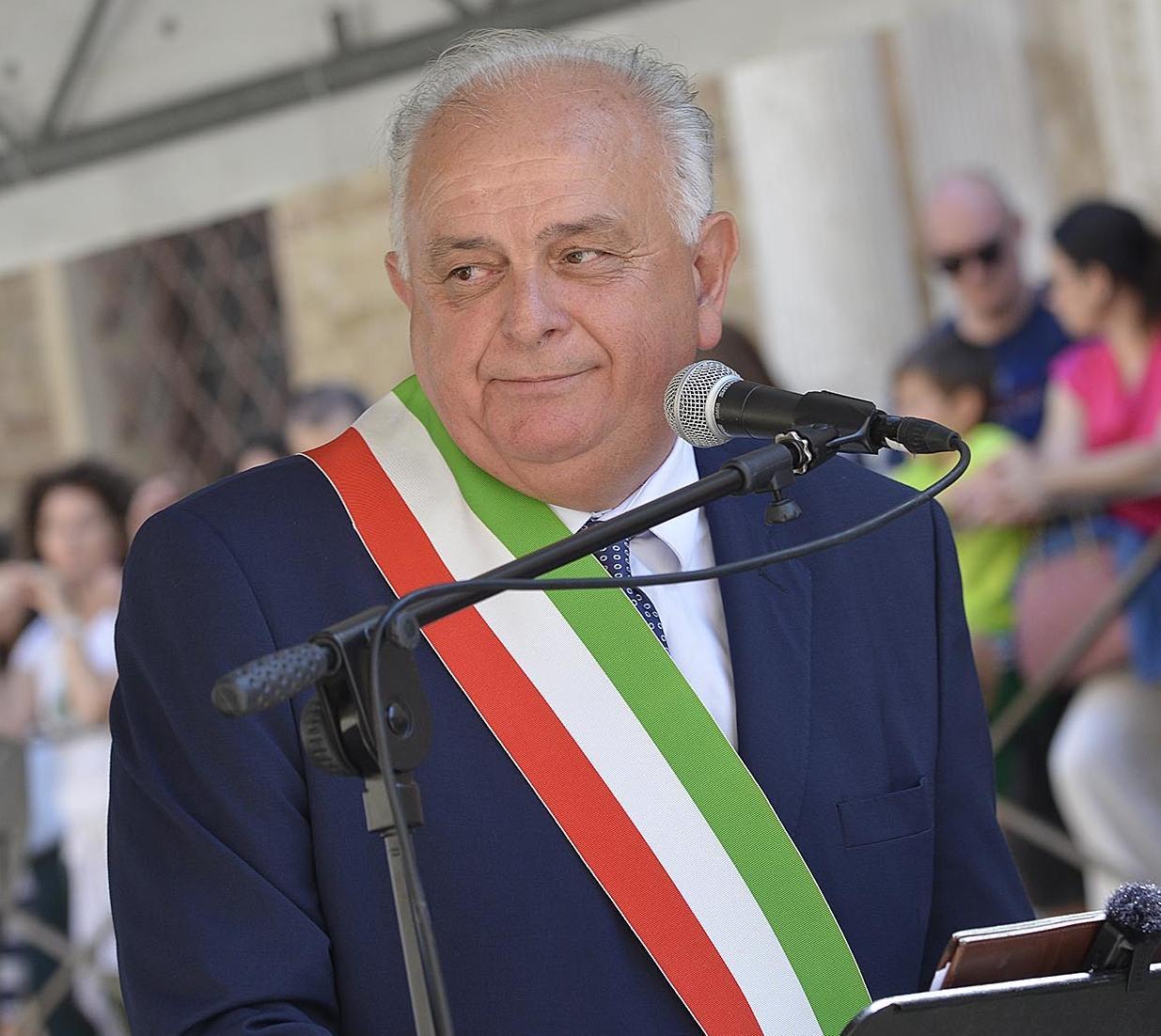 "L’asfalto in via Fra Carnevale era previsto" "L’asfalto in via Fra Carnevale era previsto"
