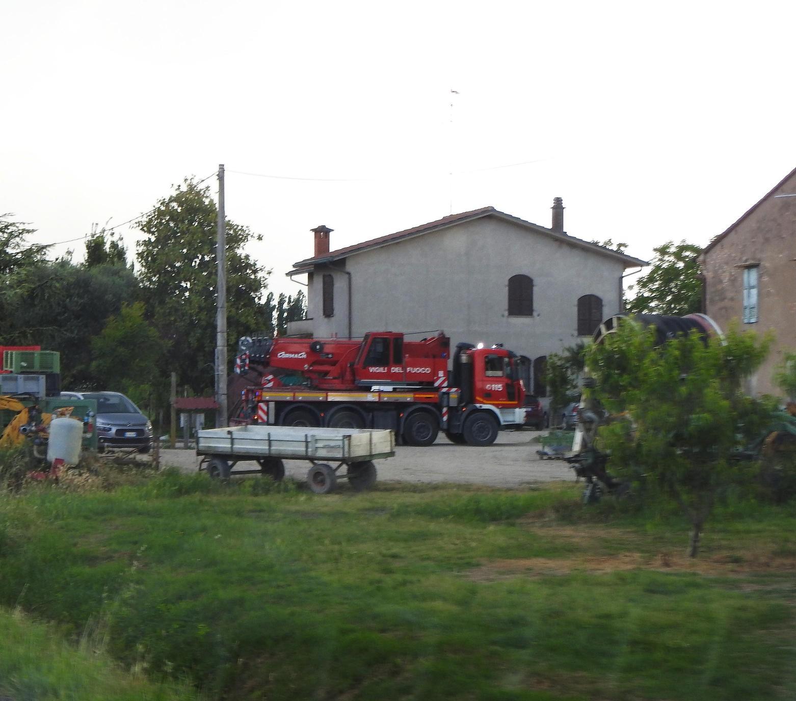 morto schiacciato dal muletto indagato il collega del 57enne