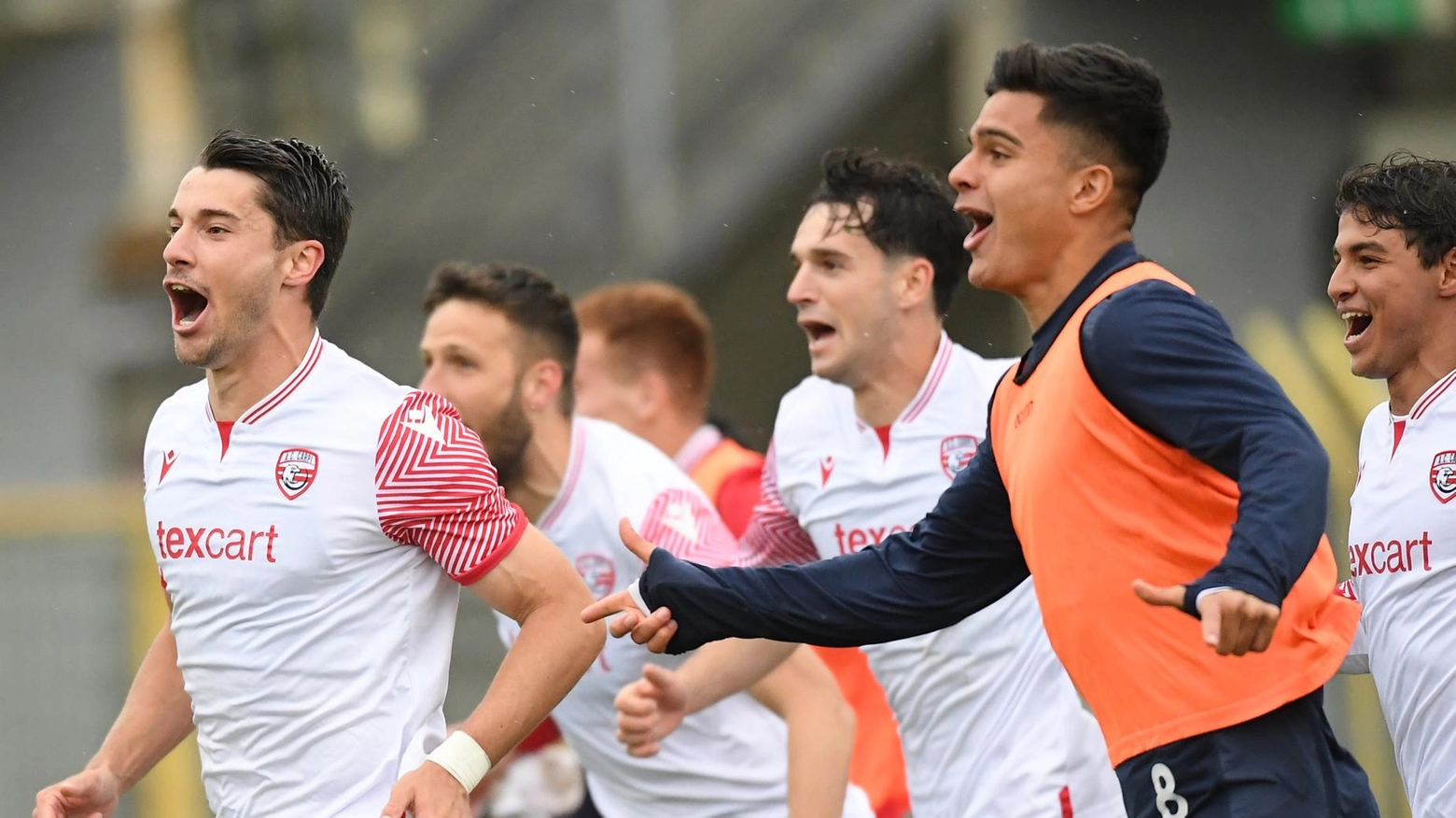 Il Forlì perde di fronte al giudice sportivo della Serie D contro il Carpi, che conferma la vittoria 2-1. Il Forlì annuncia reclamo in Corte d’Appello, ritardando la possibile promozione in Lega Pro.