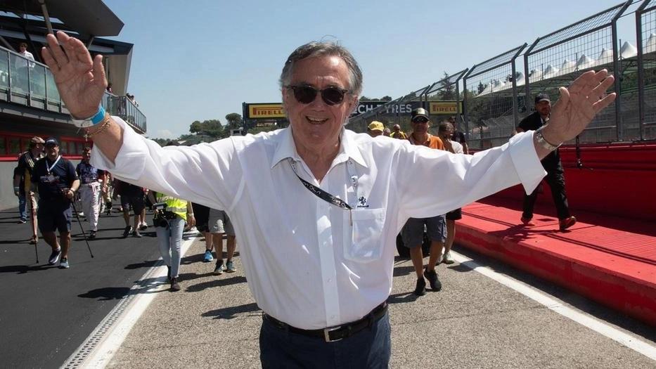 autodromo gian carlo minardi lascia la guida di formula imola da Ilrestodelcarlino.it autodromo gian carlo minardi lascia la guida di formula imola