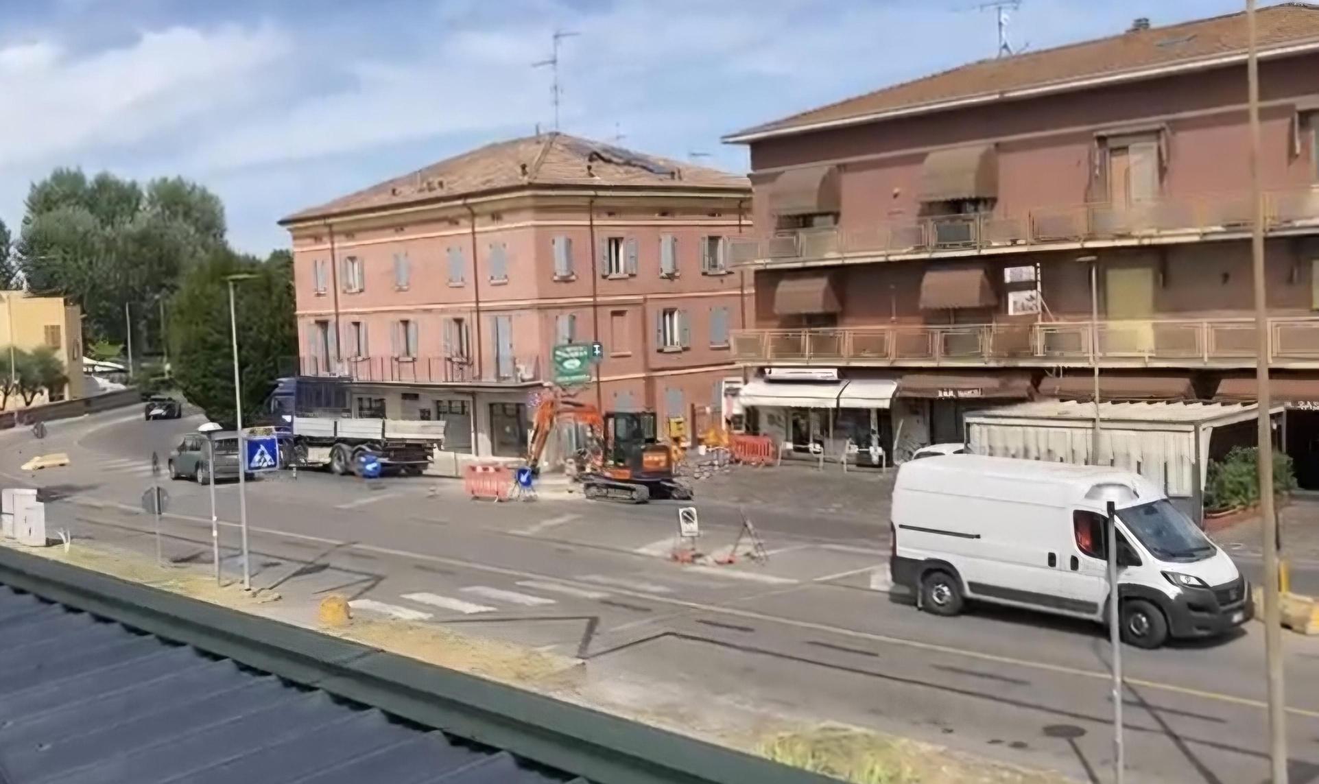 Via Roosevelt, i negozianti: "Parliamo di ristori" Via Roosevelt, i negozianti: "Parliamo di ristori"