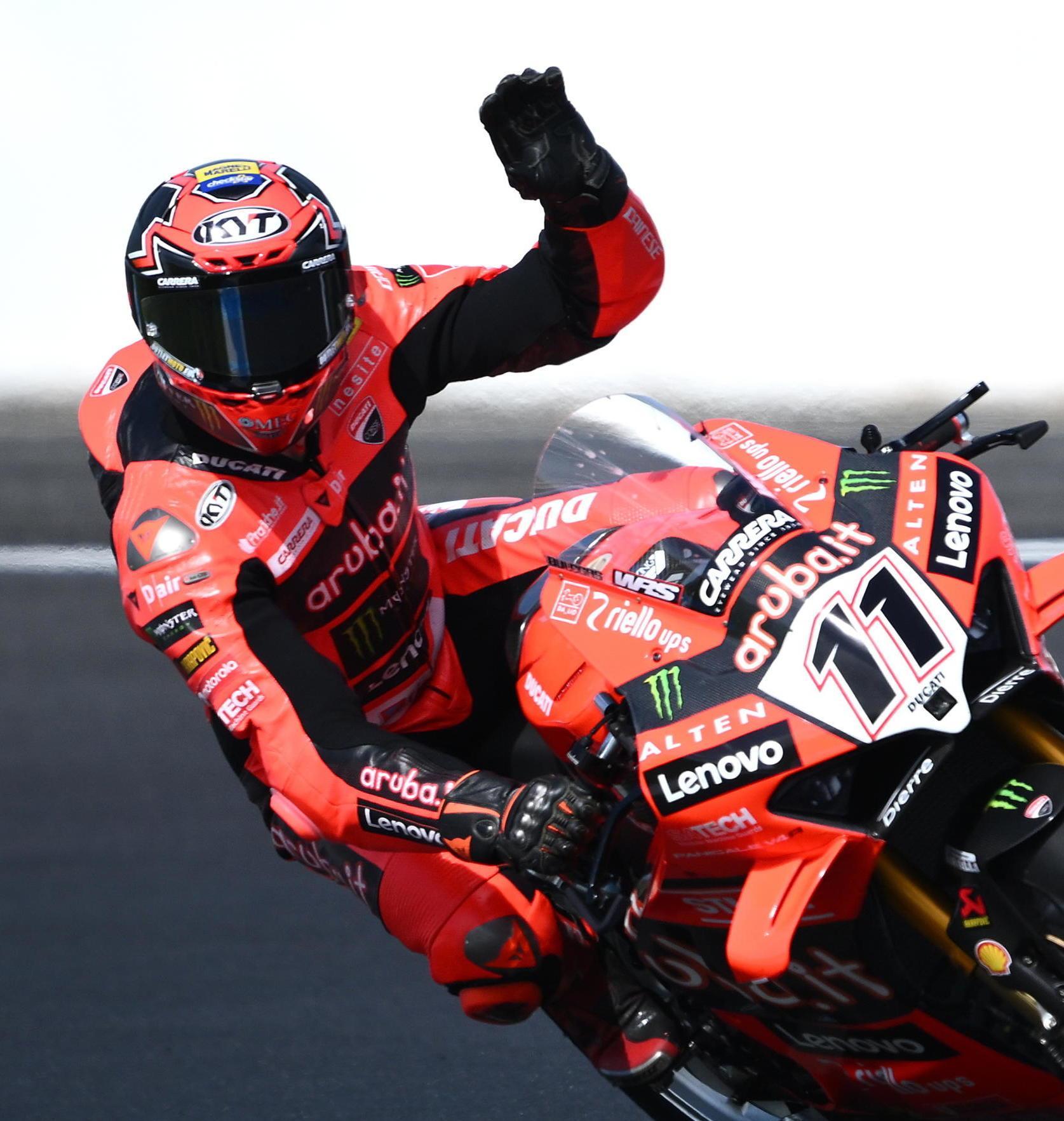 la super bike torna a misano assalto dei tifosi nel week end