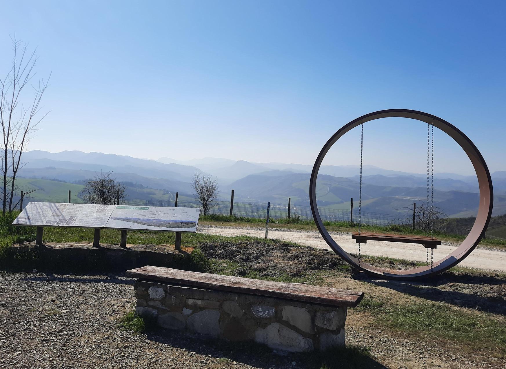 nuovi paesaggi da vivere installati altri selfie point da Ilrestodelcarlino.it nuovi paesaggi da vivere installati altri selfie point
