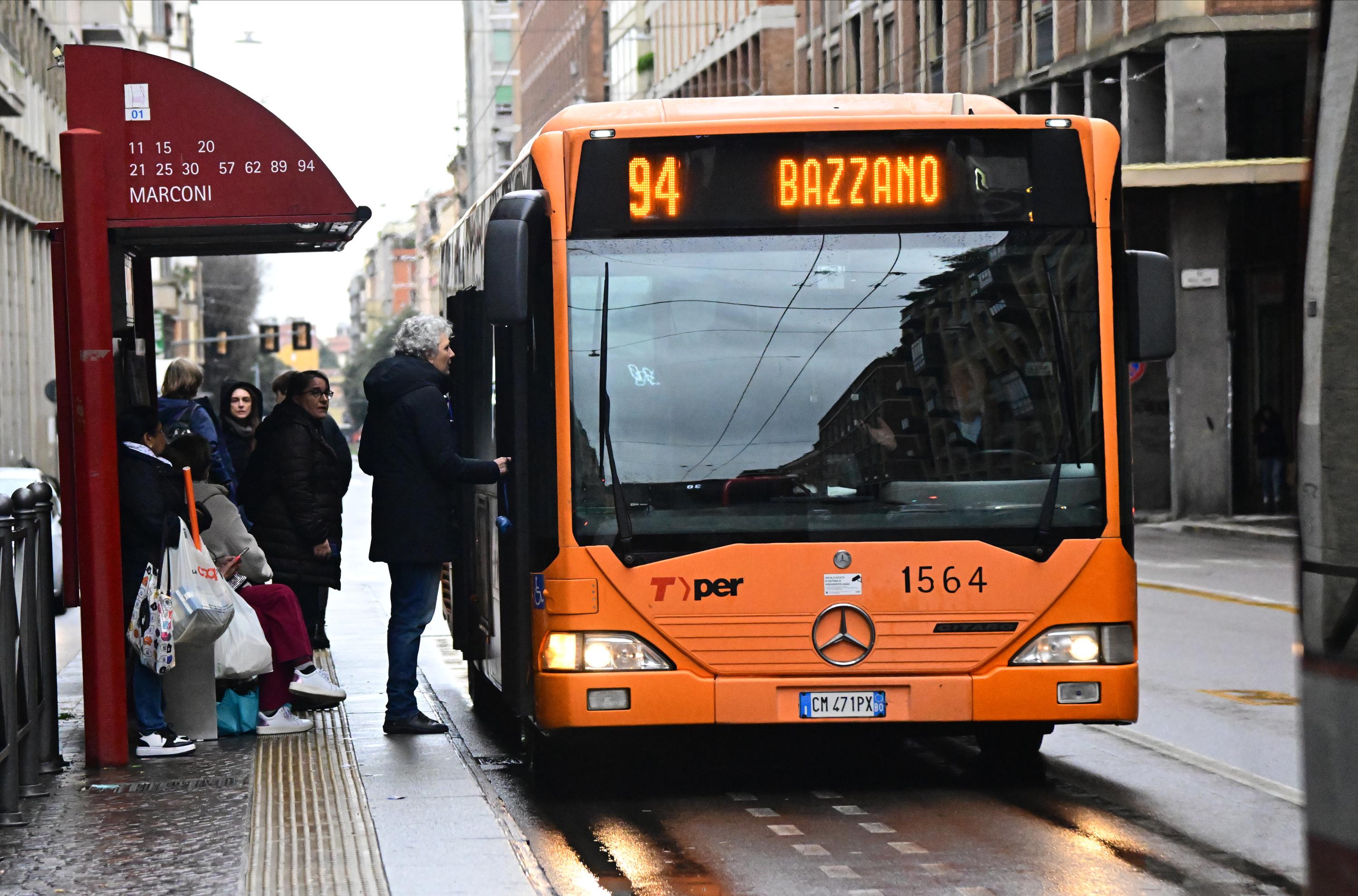 sciopero 20 giugno 2025 tper bus e corriere a rischio e pure il people mover
