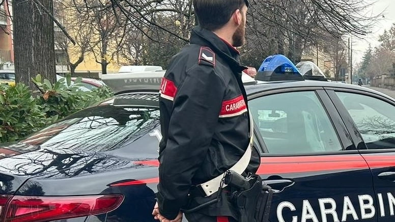 I carabinieri sono intervenuti durante una lite
