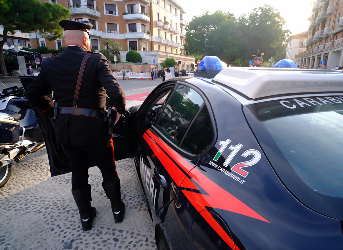 fece irruzione in una banca armata di taglierino va in carcere