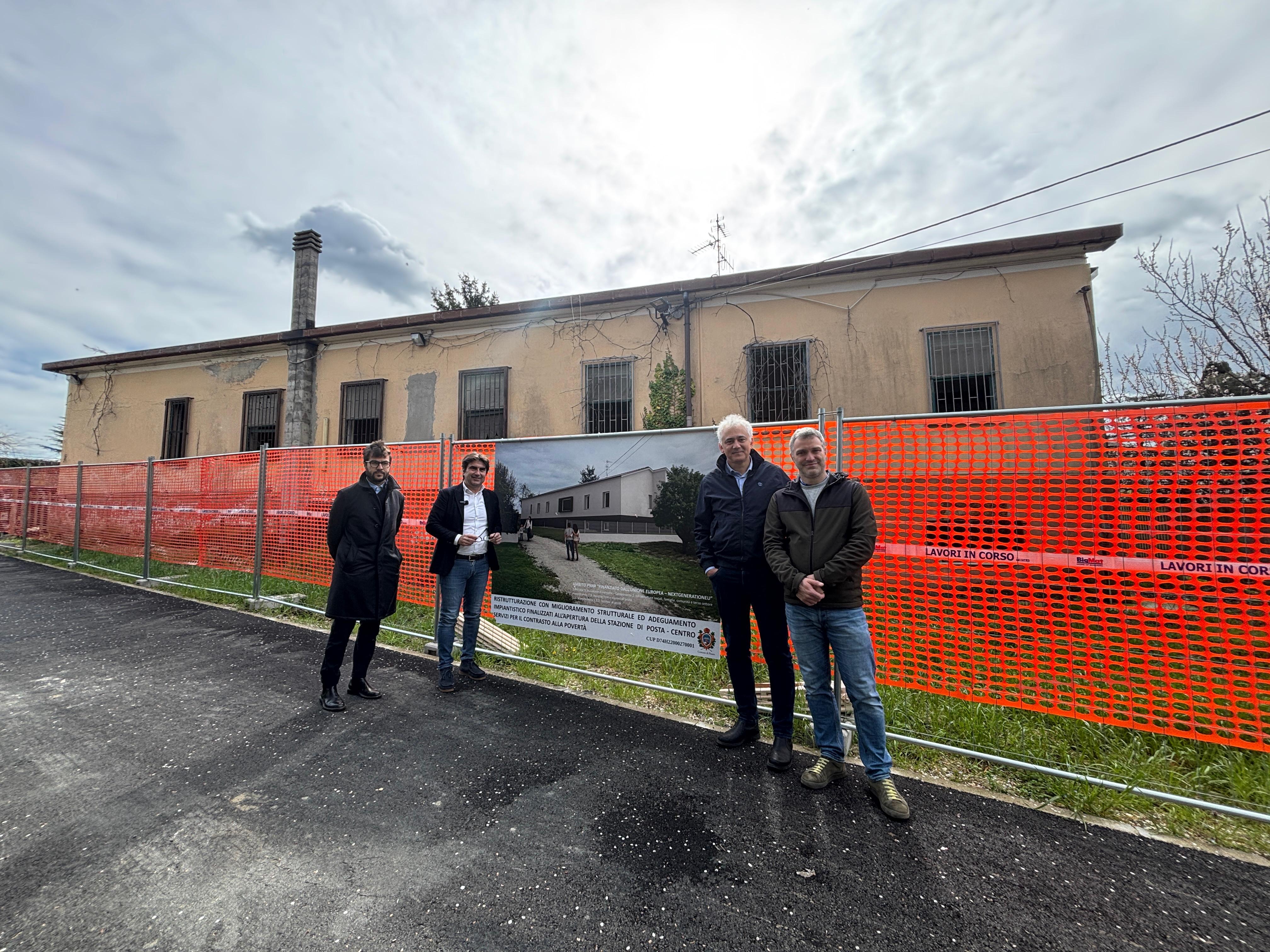Pesaro aperto da Ilrestodelcarlino.it Pesaro aperto il cantiere della Stazione di posta Biancani Lavori per 1 milione
