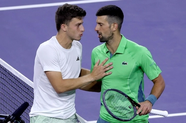 Cos’è un lucky loser nel tennis: così Luca Nardi ha sconfitto Djokovic