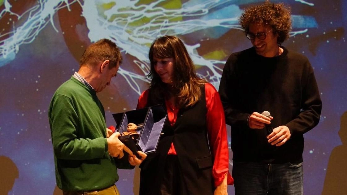 Il festival internazionale "Corti da Sogni - Antonio Ricci" ha celebrato la sua 25ª edizione con successo, premiando il cortometraggio "Ultraveloci" e altre opere di talento provenienti da tutto il mondo.