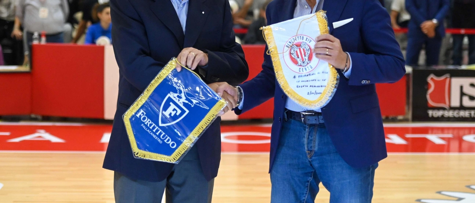 Basket, il presidente centese applaude la squadra e i tifosi.