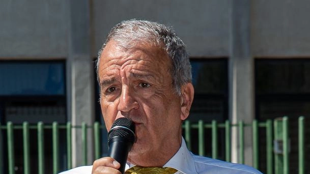 L'ex deputato Mario Morgoni denuncia che il Comune di Potenza Picena sta violando la legge con attività di propaganda e comunicazione pre-elettorale. Chiede il rispetto delle norme vigenti.