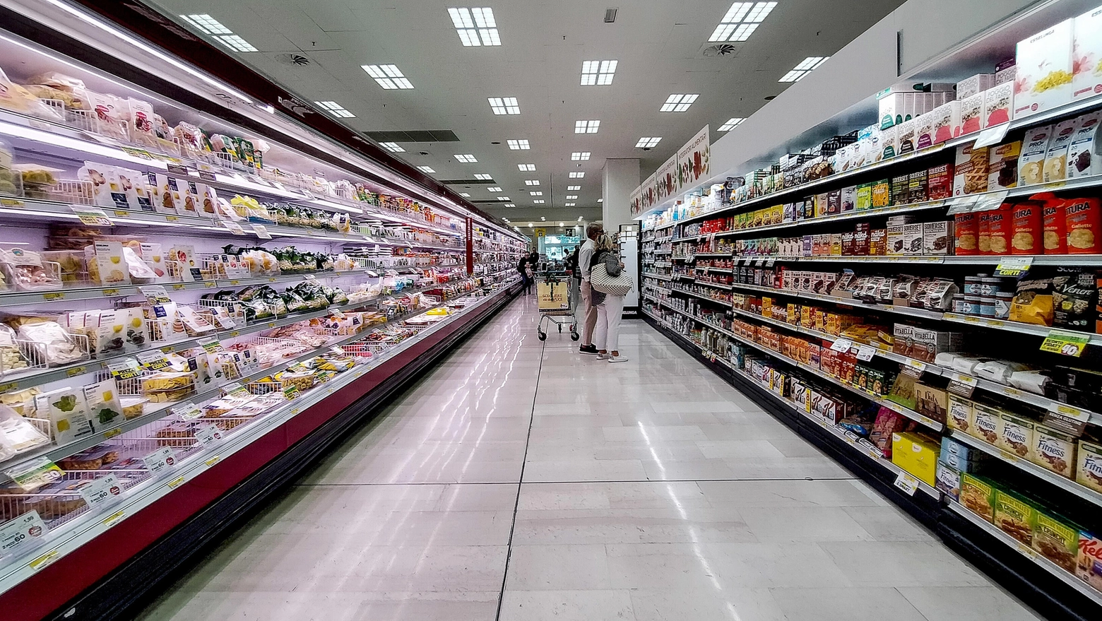 Ecco quali supermercati rimangono aperti a Bologna nella giornata festiva di giovedì 25 aprile