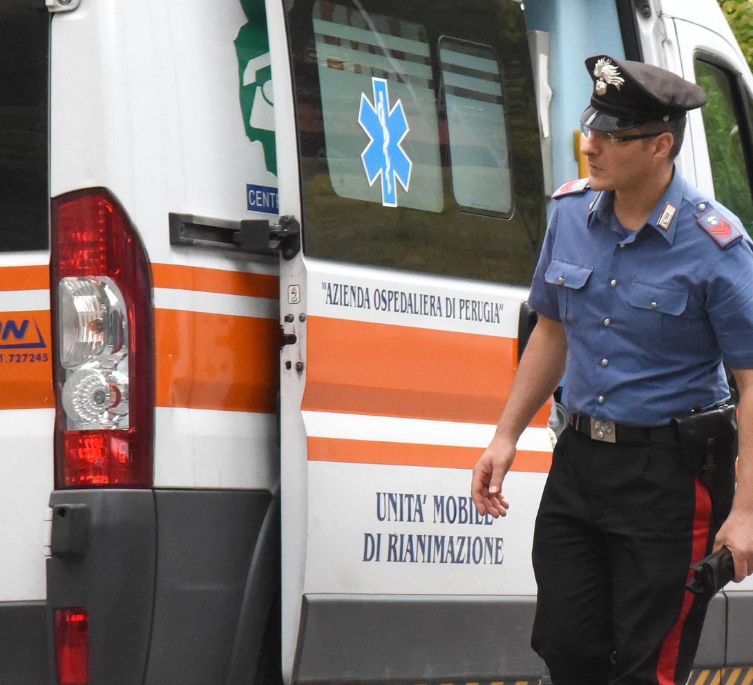 Preso a bastonate dai fratelli minori. Un 65enne finisce in ospedale Preso a bastonate dai fratelli minori. Un 65enne finisce in ospedale