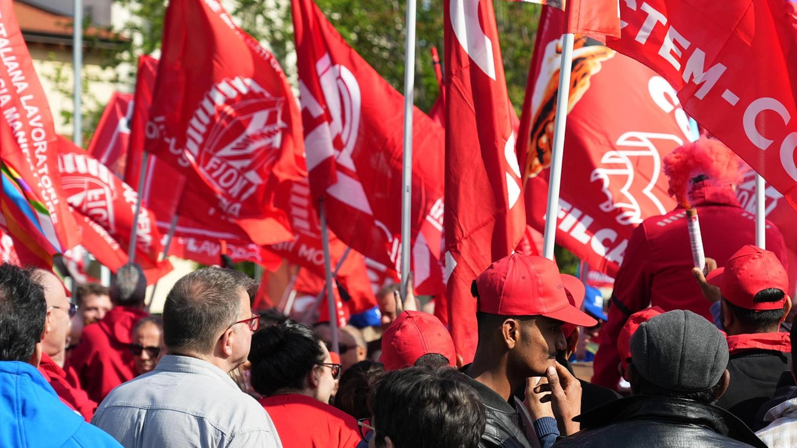 Marcia per la sicurezza sul lavoro: "Una piaga sempre più profonda. Il governo deve intervenire ora"