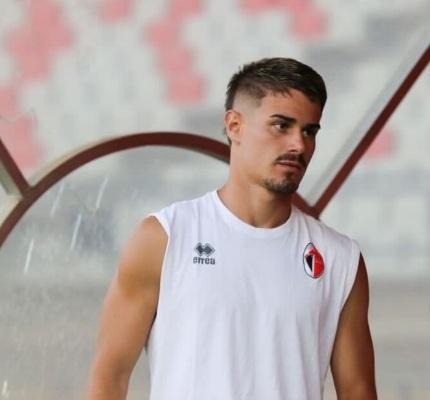 Samb: Pezzola firma fino al 2027, accordo annuale per Scafetta Samb: Pezzola firma fino al 2027, accordo annuale per Scafetta
