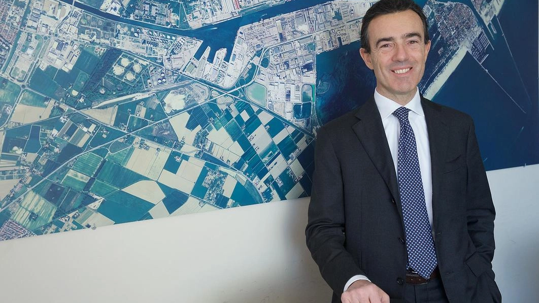Rossi, presidente dell’Autorità di sistema portuale: "I lavori porteranno quel cambio di classe nel range dei porti che Ravenna aspetta da anni" .