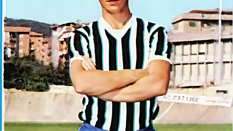 Il centrocampista di Cagli aveva 75 anni. Con il Picchio ha totalizzato 233 presenze con 4 gol dal 1967 al 1976. Soprannome nato dal suo piatto preferito al ristorante ’Cefelò’.