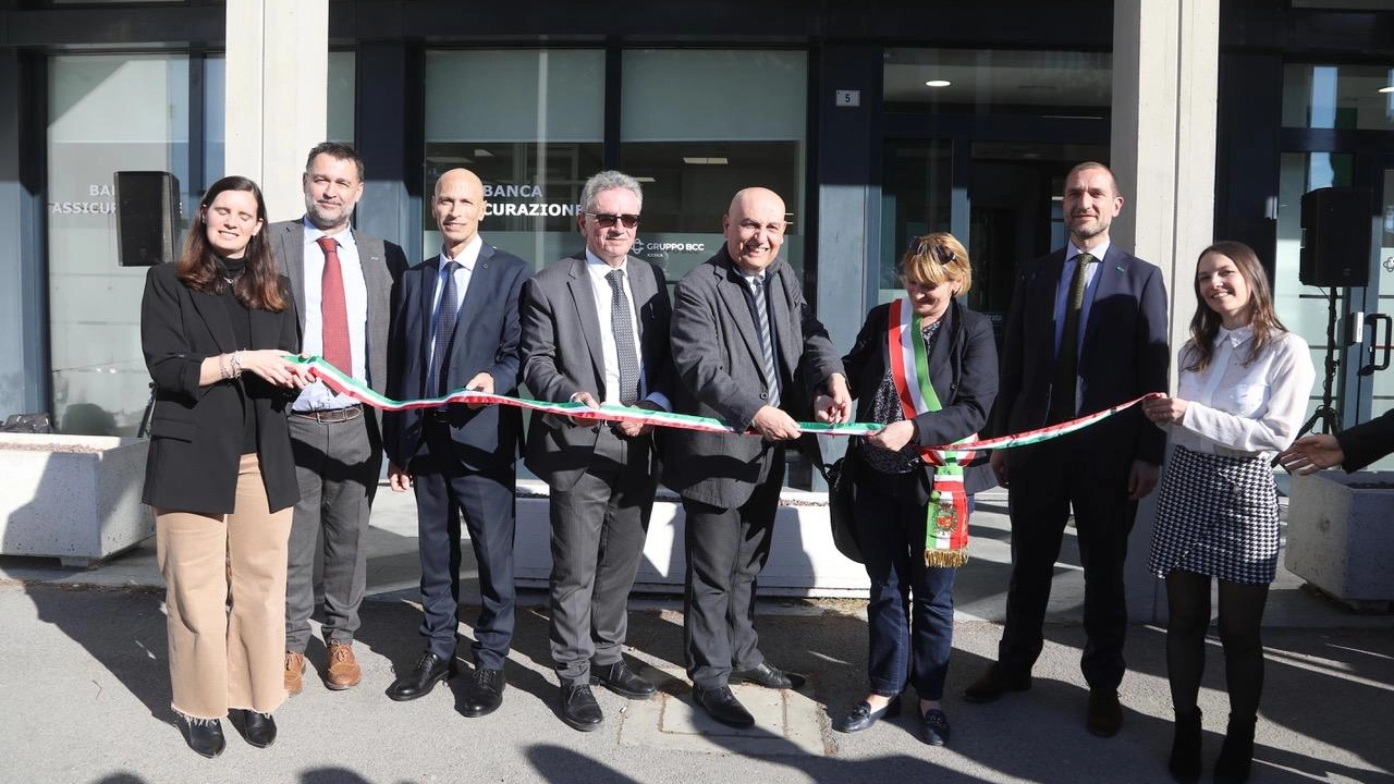 La Bcc ha inaugurato la rinnovata filiale di Mezzano