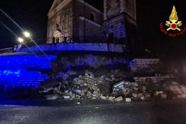 Crolla il muro della chiesa sull’Altipiano di Asiago: nessun ferito