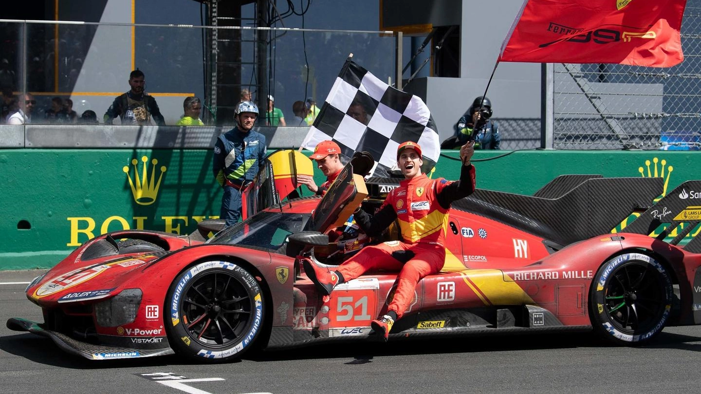 I festeggiamenti della Ferrari Endurance per la storica vittoria alla 24 Ore di Le Mans nel giugno dell’anno scorso: il Cavallino cercherà di fare il bis
