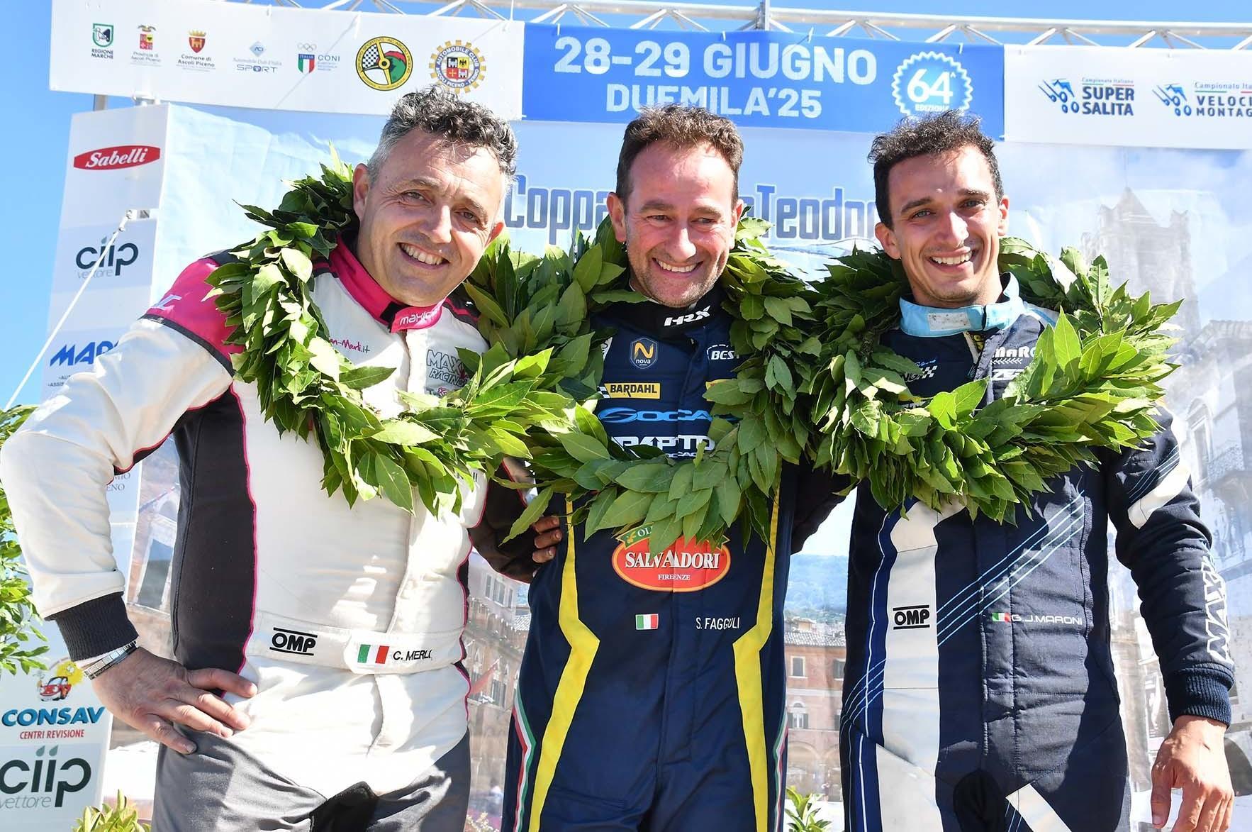 Simone Faggioli è il re dei tornanti . La coppa Paolino Teodori è ancora sua Simone Faggioli è il re dei tornanti . La coppa Paolino Teodori è ancora sua