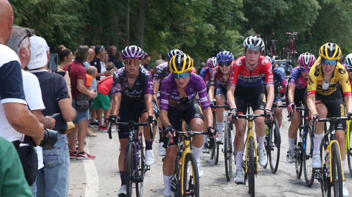Il Tour de France si avvicina alla Romagna . Fervono i preparativi in vista dell’evento